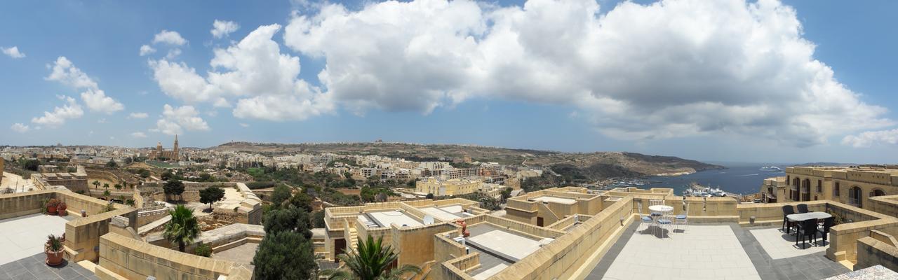 Luxury Apartment - Fort Chambray غاينسييليم المظهر الخارجي الصورة